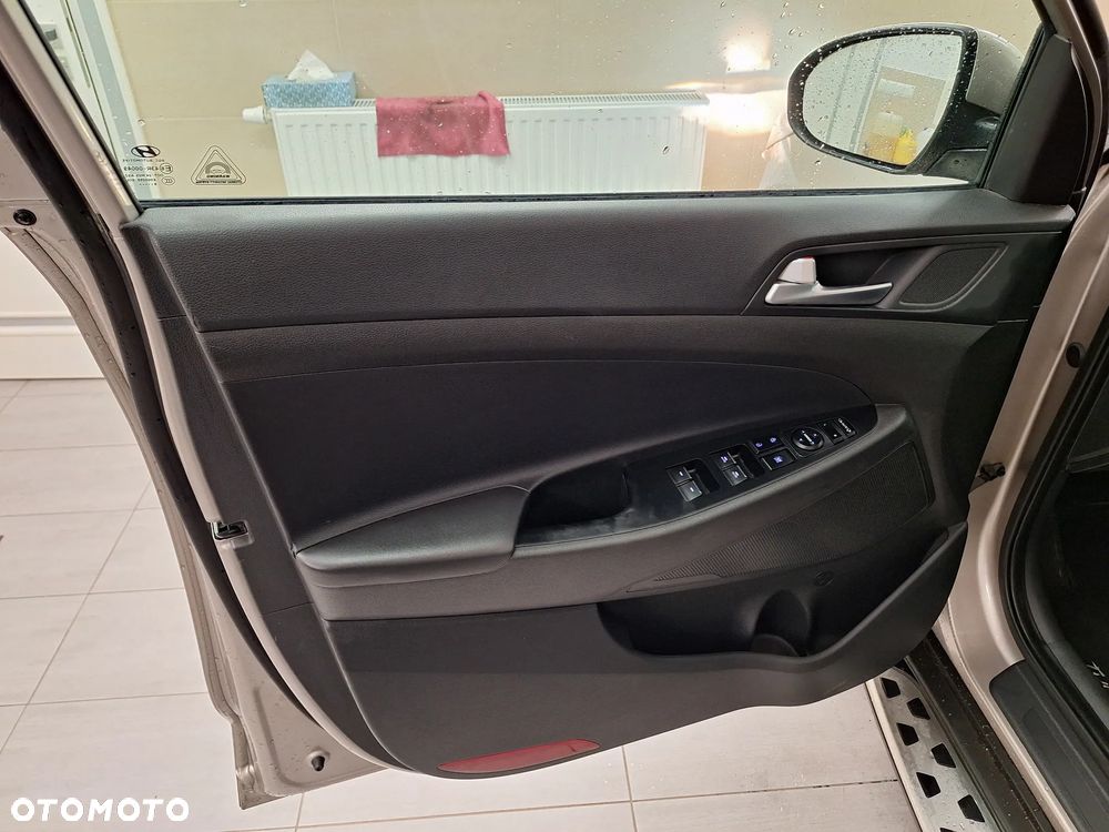 Hyundai Tucson 1.6 GDi Comfort 2WD - 11