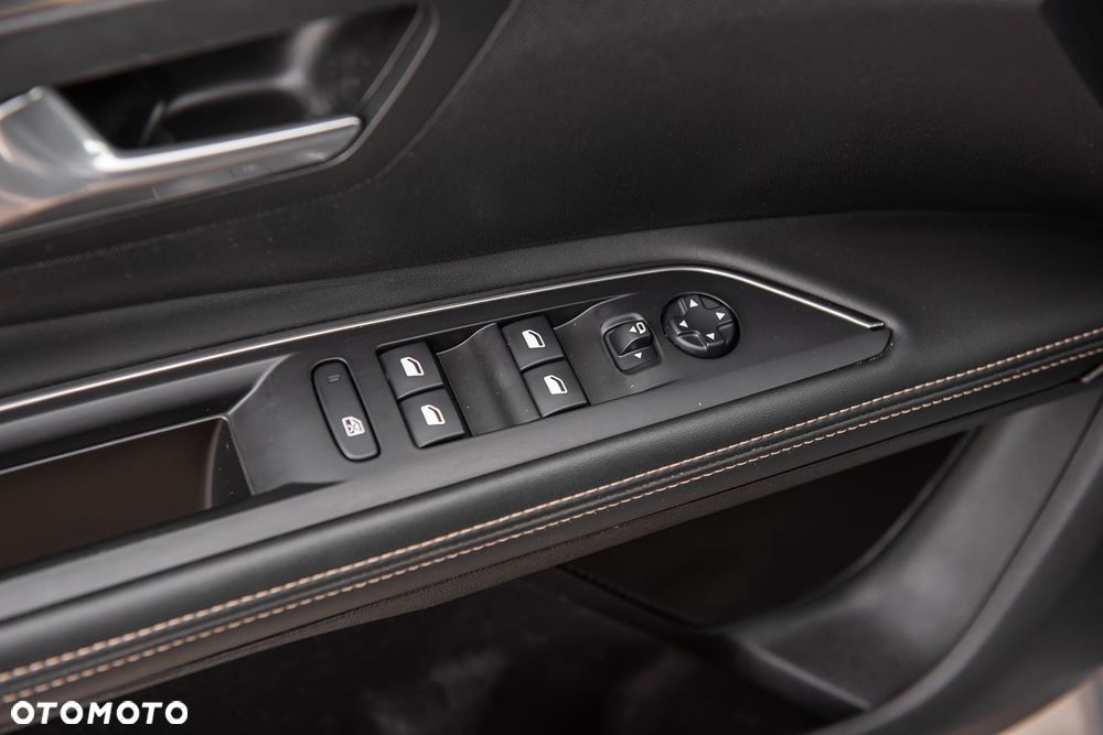 Peugeot 5008 2.0 BlueHDI GT S&S EAT8 - 16