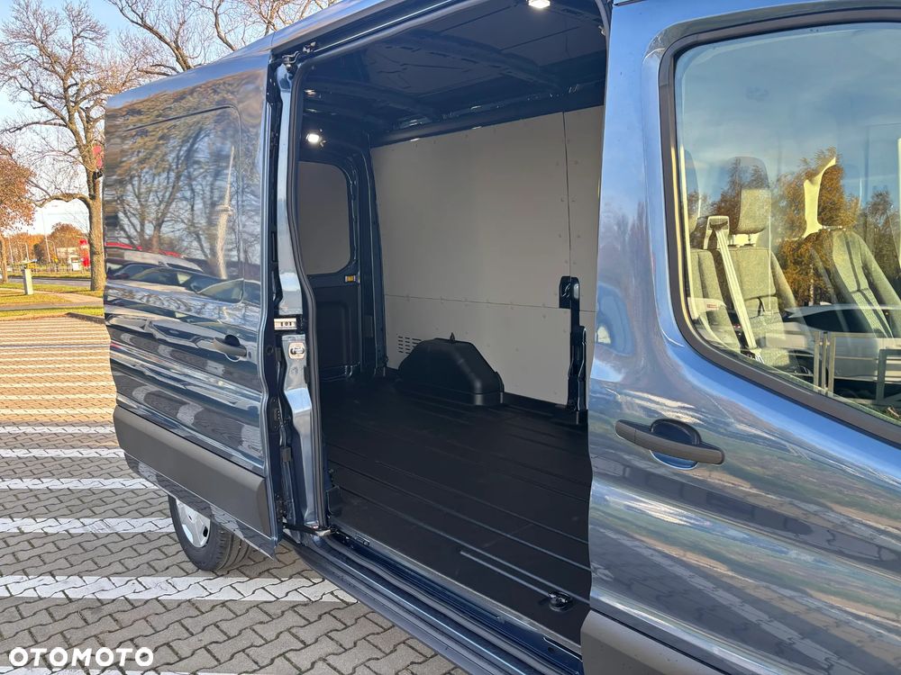 Ford Transit - 10