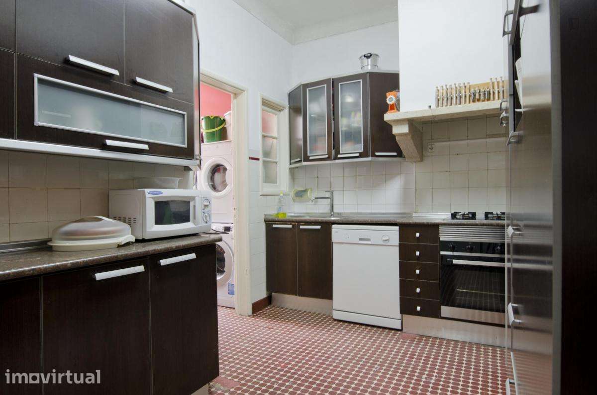 Quarto - localizado em Alvalade Lisbon - Grande imagem: 2/19