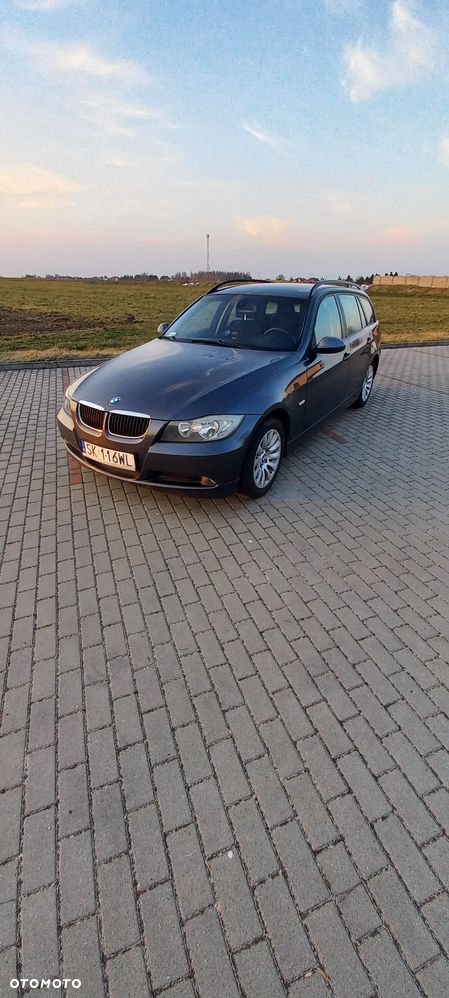 BMW Seria 3 - 12