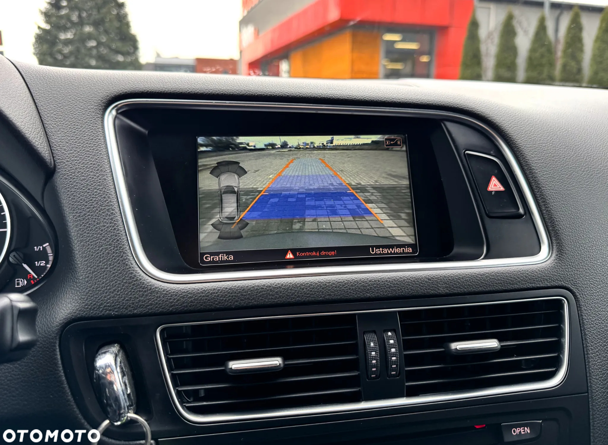 Audi Q5 2.0 TFSI Hybrid Quattro Tiptronic - 24