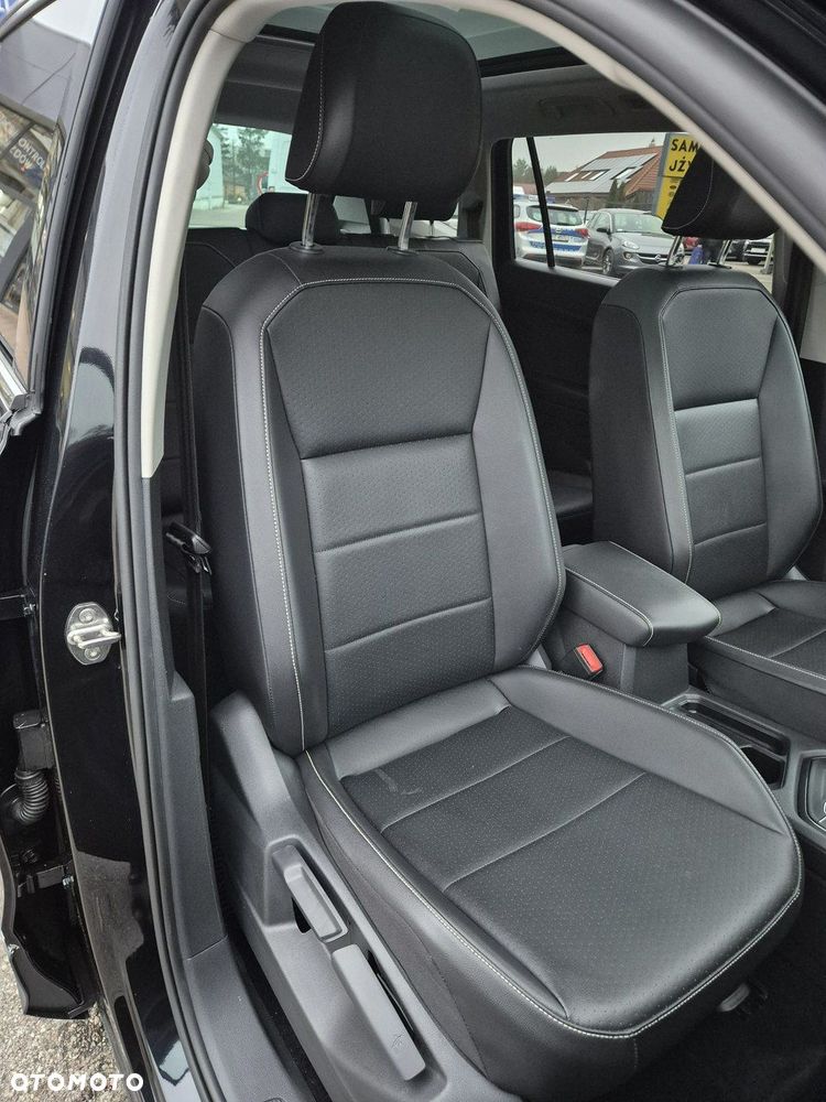 Volkswagen Tiguan Allspace - 22