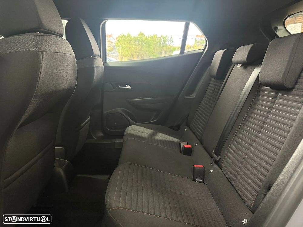 Peugeot 2008 1.5 BlueHDi Active Pack EAT8 - 30