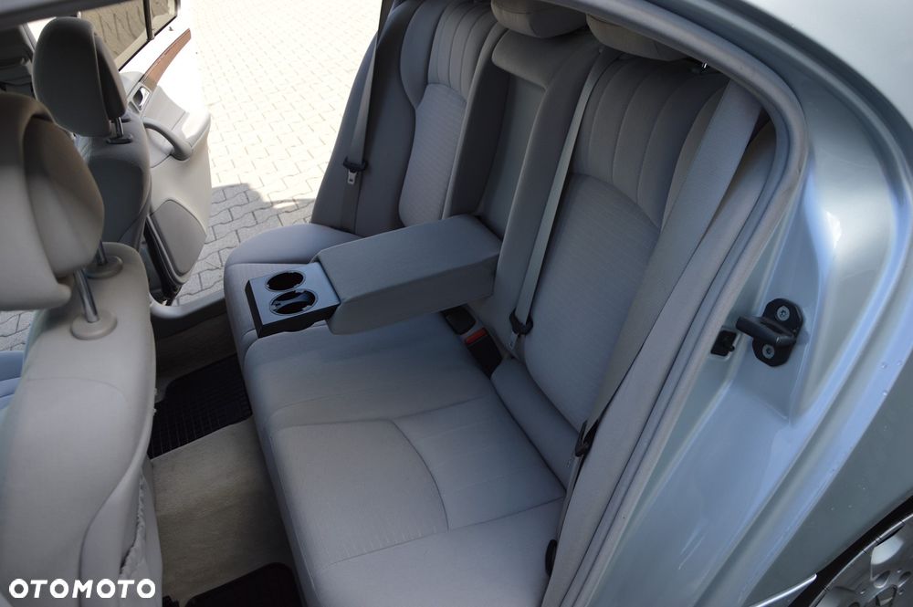 Mercedes-Benz Klasa C 280 7G-TRONIC Elegance - 17