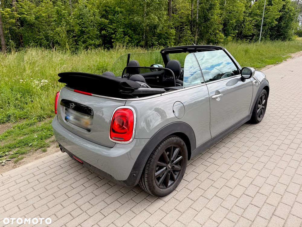 MINI Cooper Classic Trim - 5