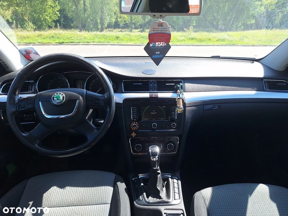 Skoda Superb 2.0 TDI Ambition - 9