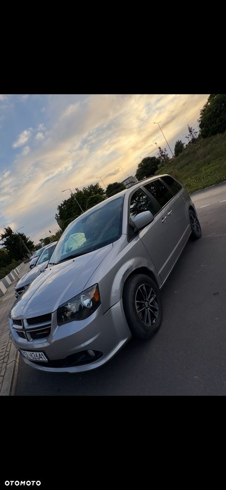 Dodge Grand Caravan 3.6 R/T - 1
