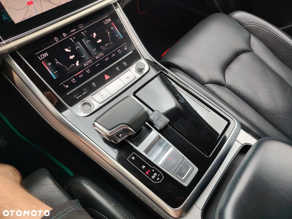 Audi Q7 - 24