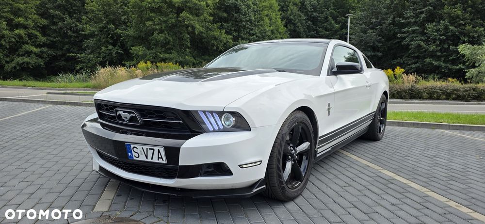 Ford Mustang - 1