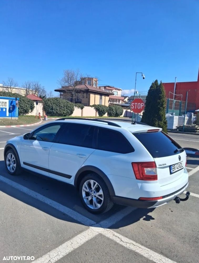 Skoda Octavia 2.0 TDI 4X4 DSG Scout - 4
