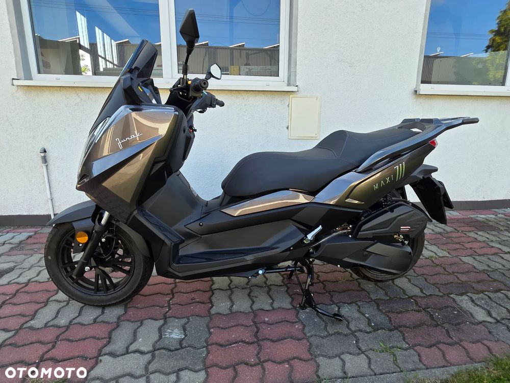 Junak 711 - 5