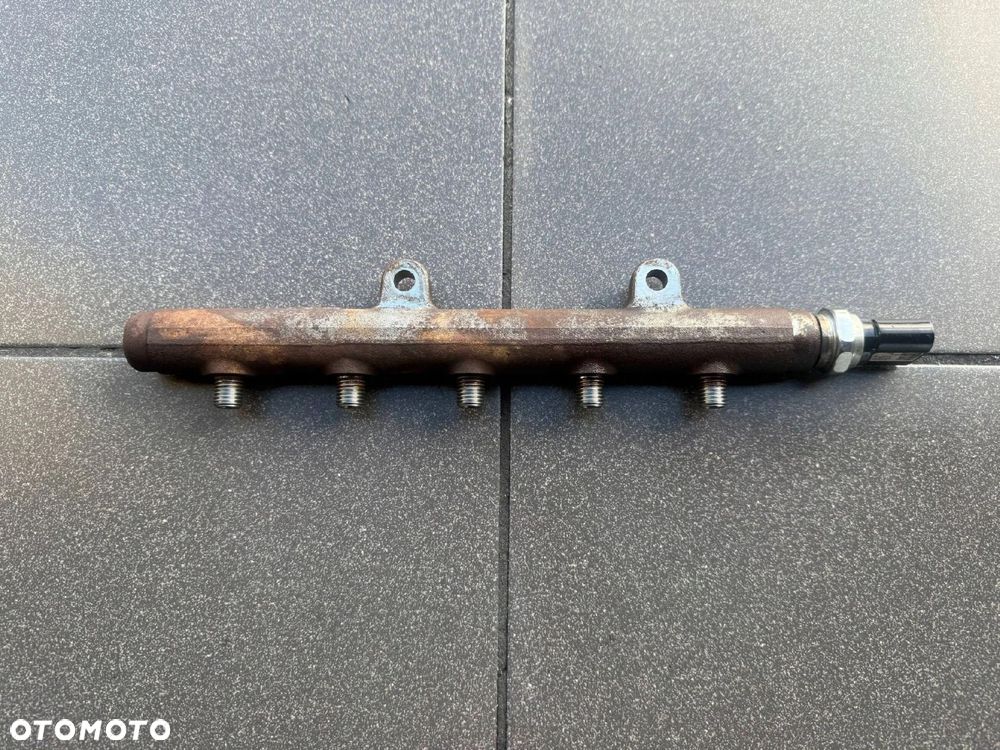 LISTWA WTRYSKOWA 2.2 TDCI BK2Q9D280AB FORD - 1