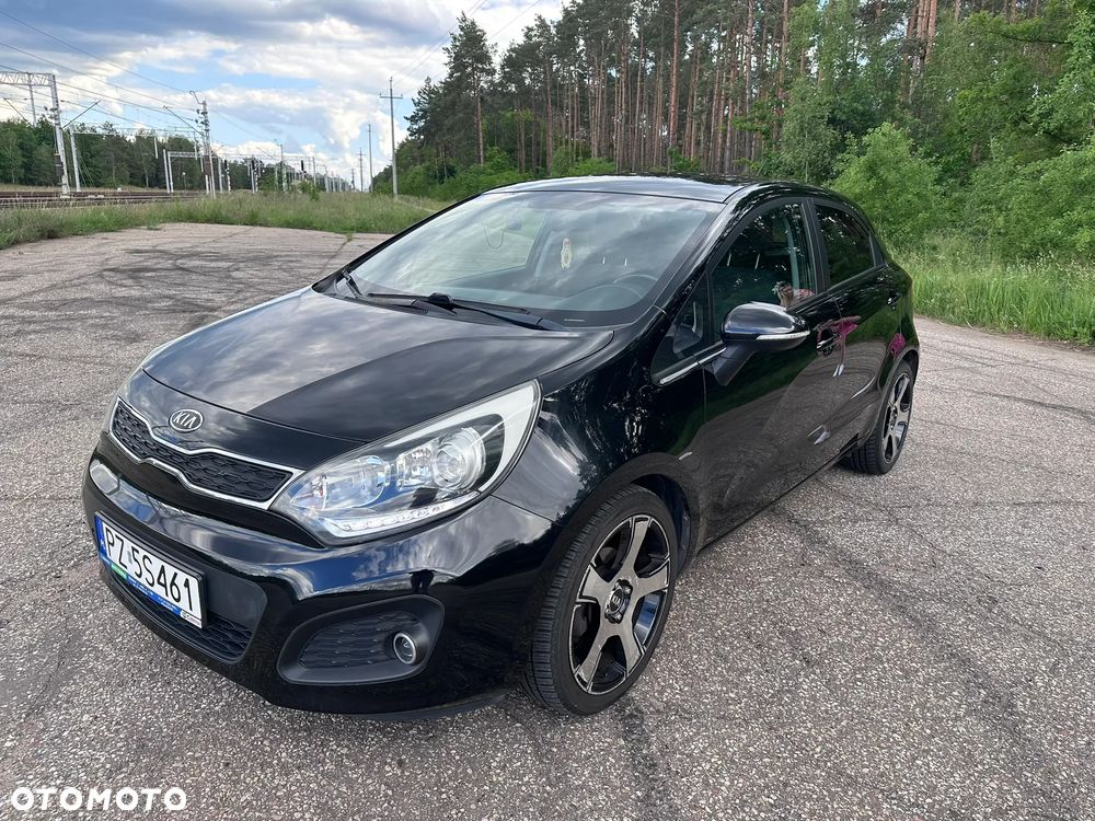 Kia Rio - 22