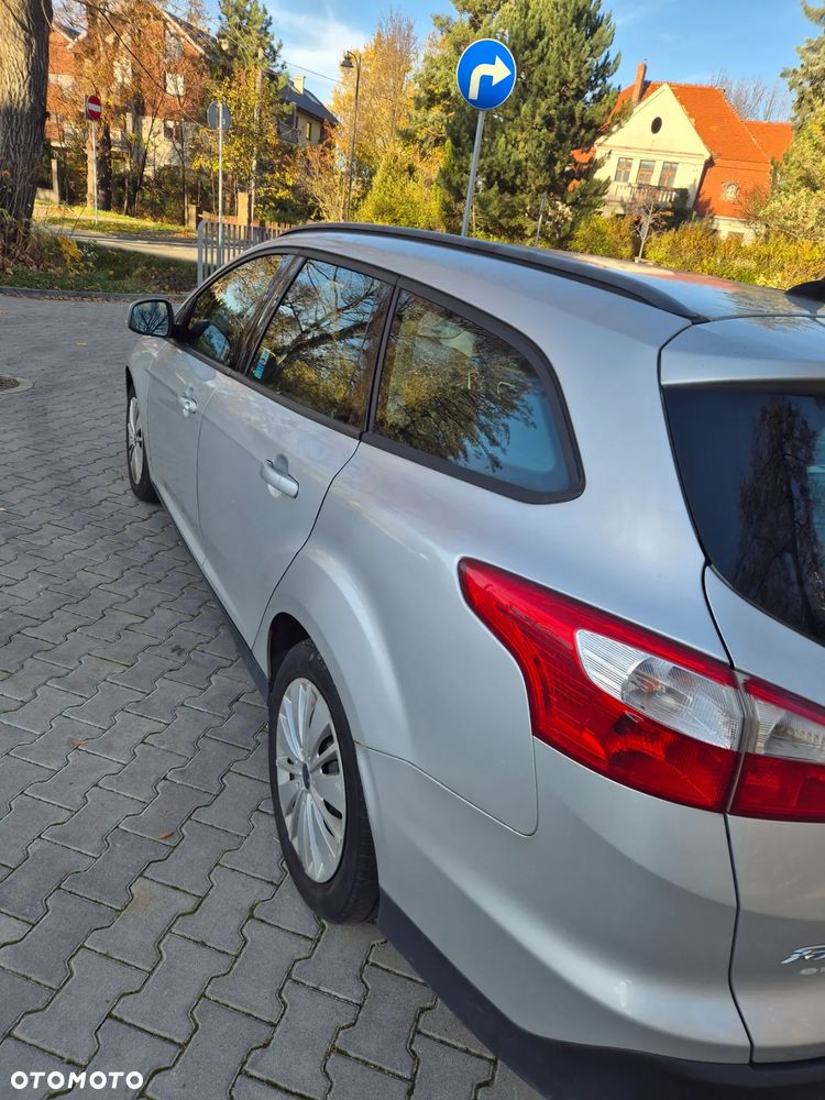Ford Focus 1.6 TDCi Edition - 6