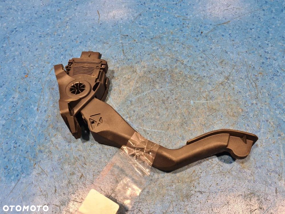 PEUGEOT 301 1.6B POTENCJOMETR GAZU 9671433680 - 7