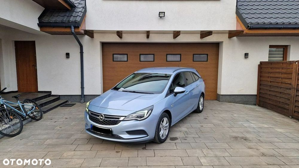Opel Astra 1.4 Turbo Edition - 2