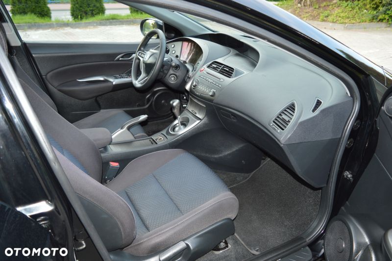 Honda Civic 1.8 Comfort - 17