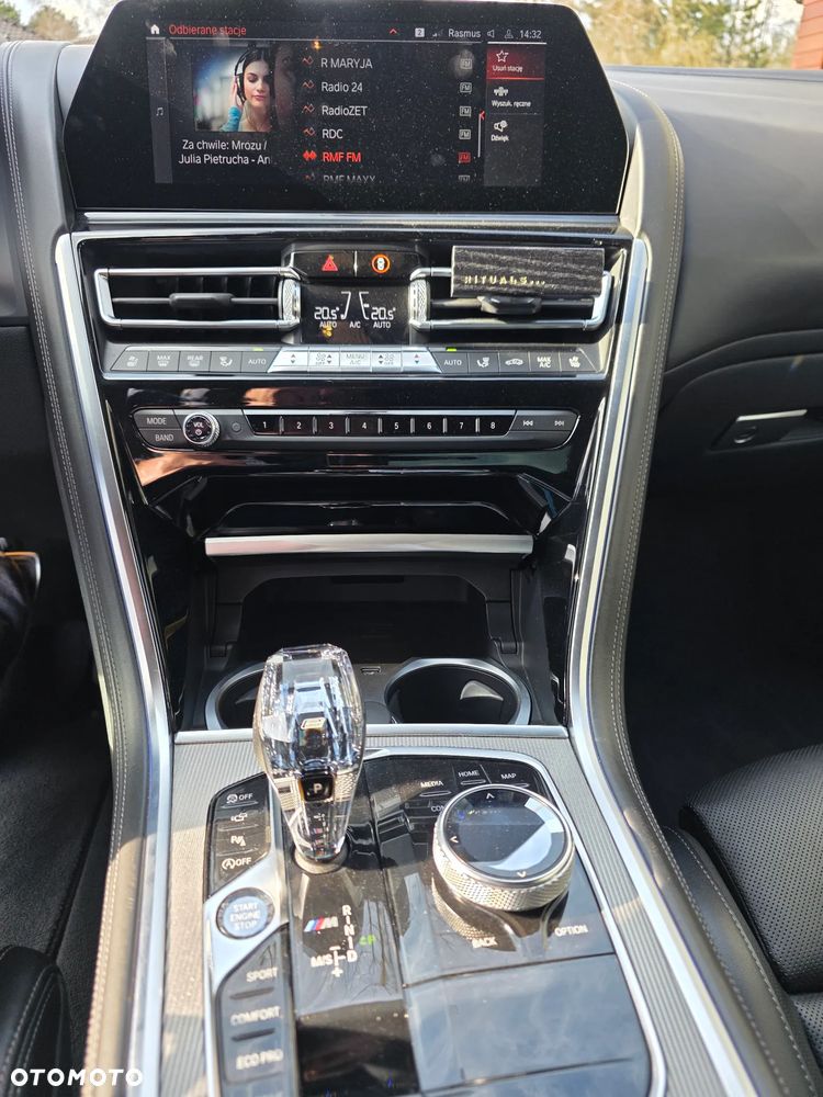 BMW Seria 8 - 10