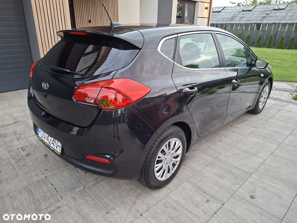 Kia Ceed - 6