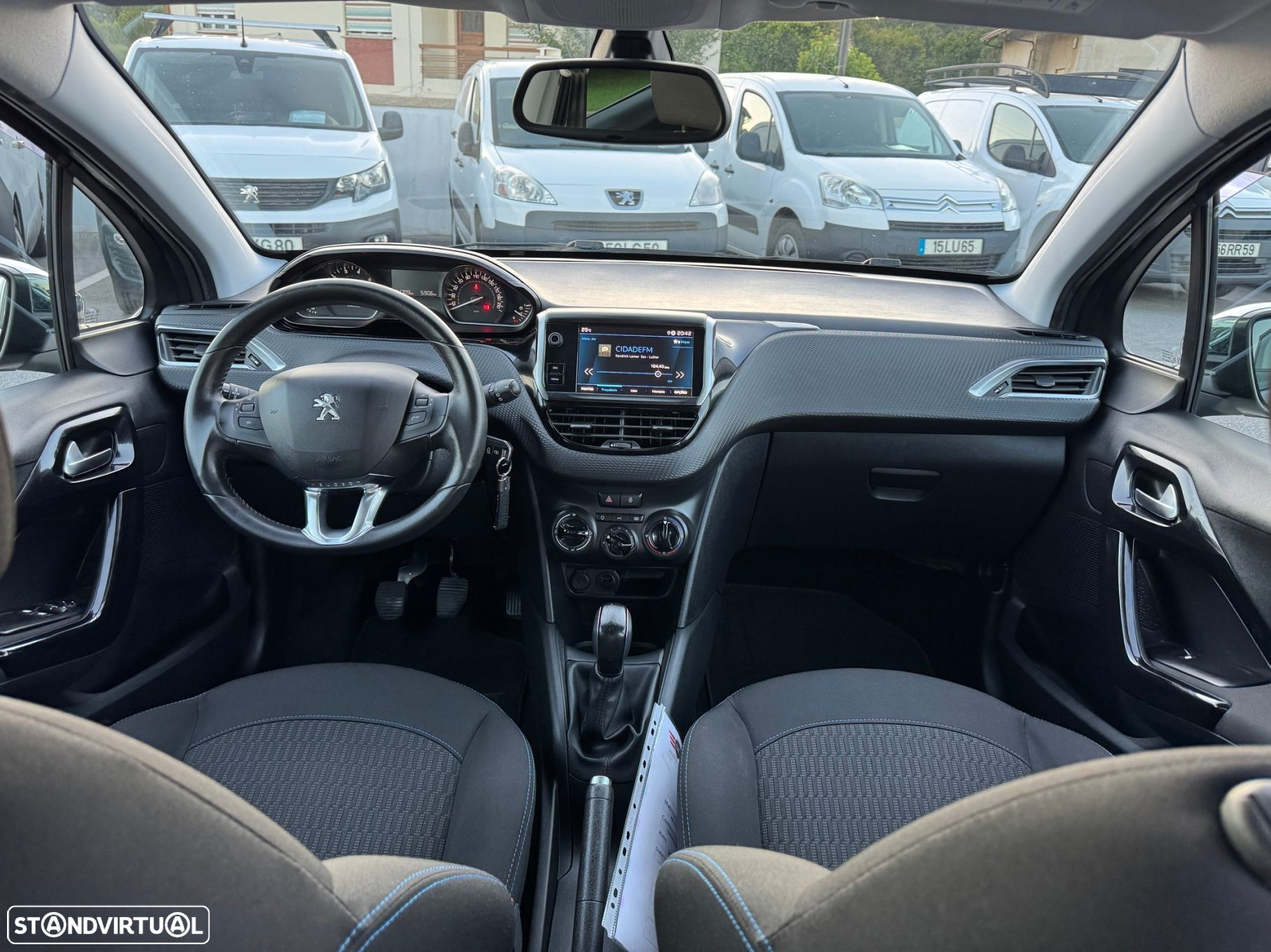 Peugeot 208 1.2 PureTech Style - 6