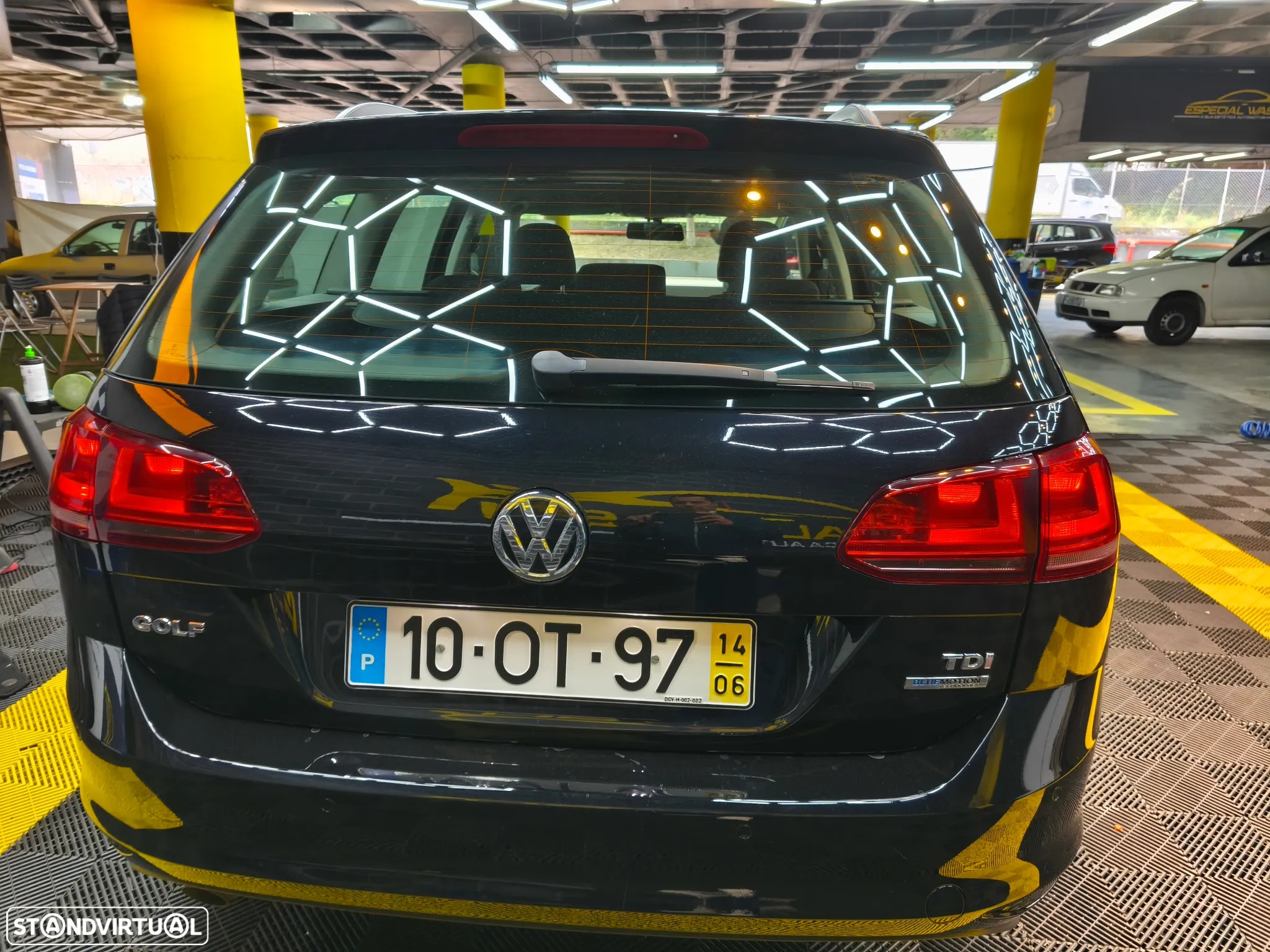 VW Golf Variant 1.6 TDi Highline - 8