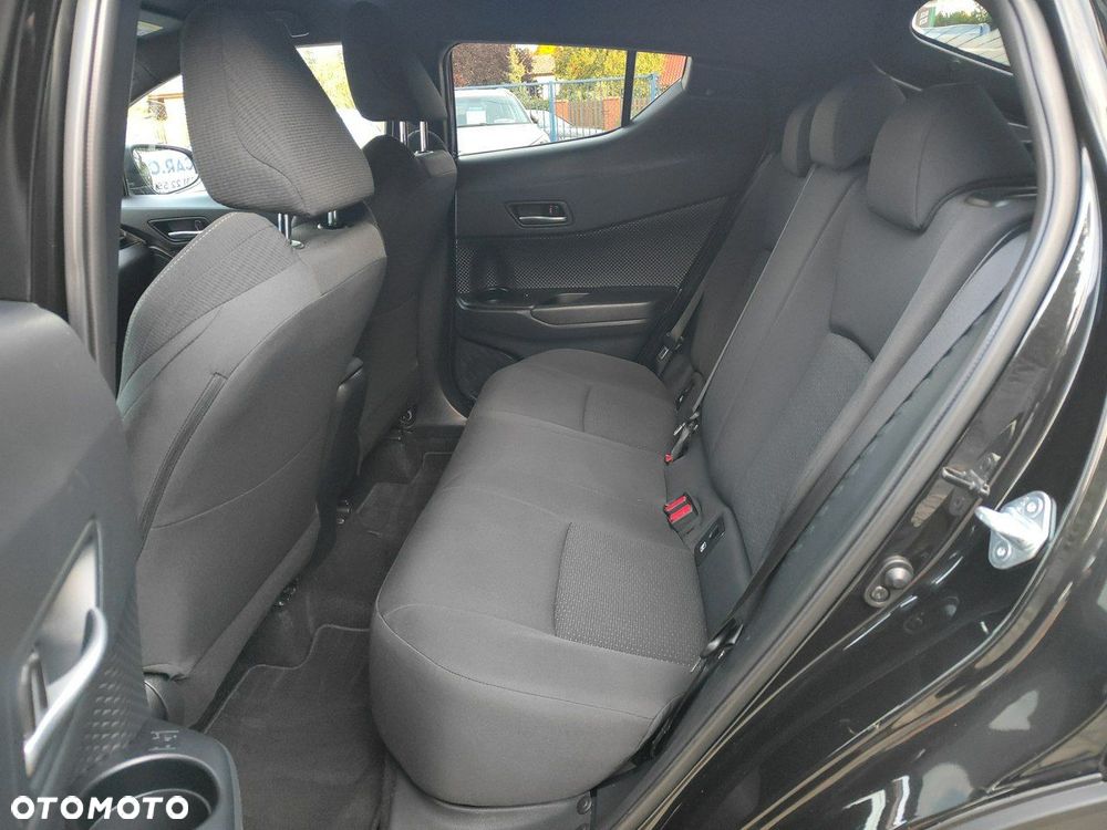 Toyota C-HR 1.2 T Comfort - 27