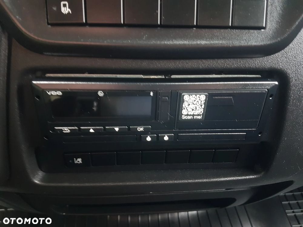 Iveco DAILY 70-180 WINDA 8EP KONTENER 4,39x2,20x2,20 IZOTERMA KLIMA 7TON BLIŹNIAKI - 25