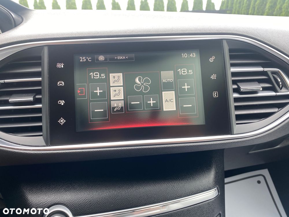 Peugeot 308 BlueHDi 180 EAT6 GT - 39