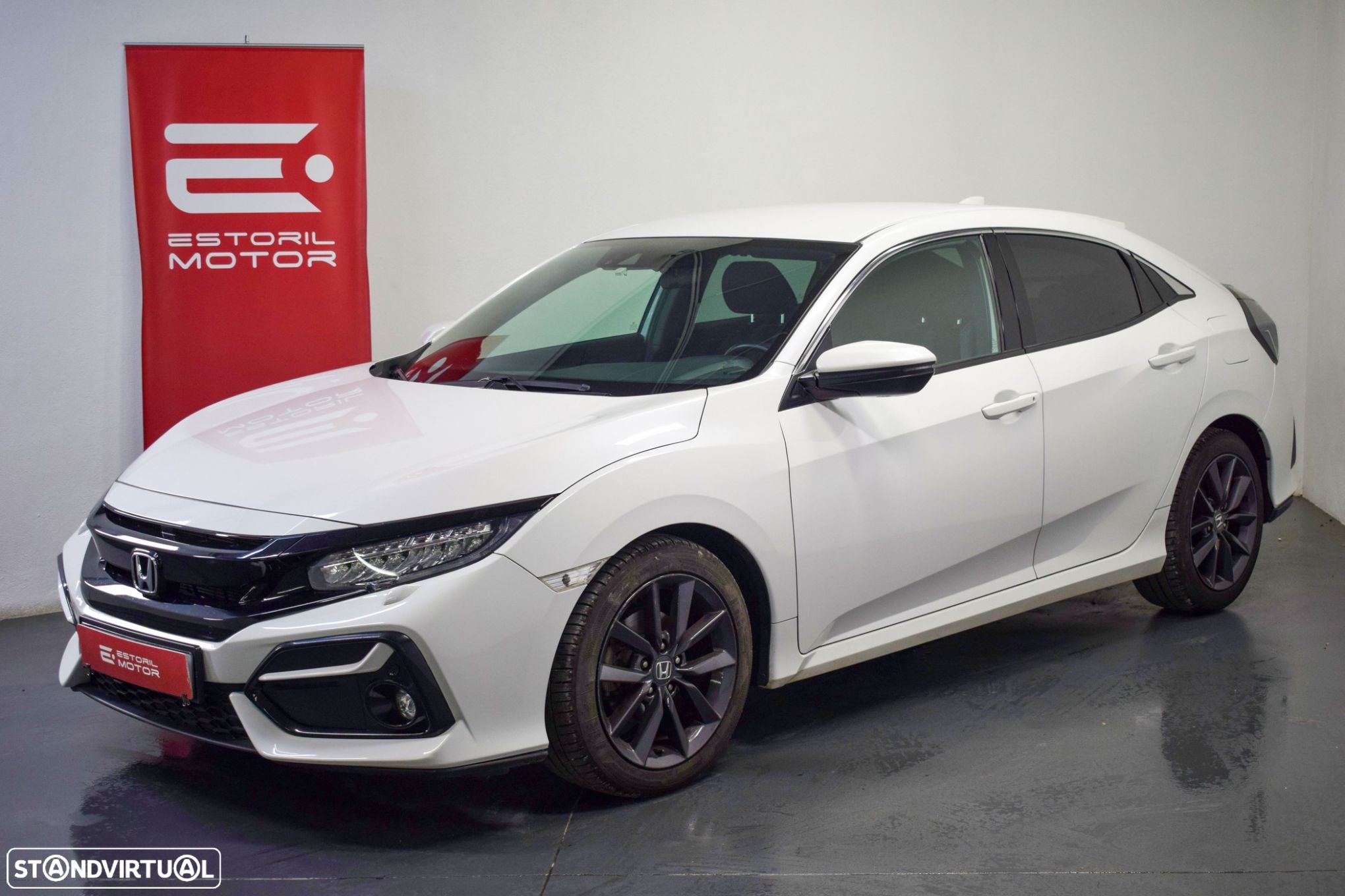 Honda Civic 1.0 i-VTEC Elegance CVT - 1