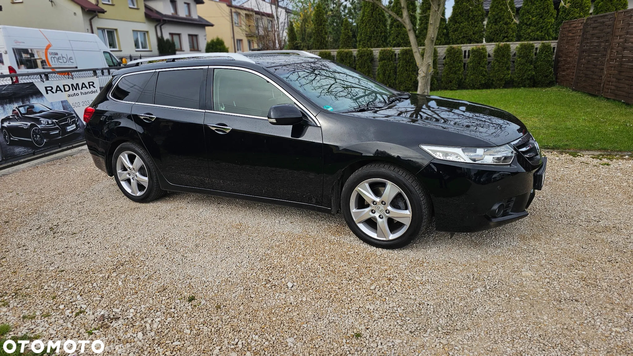 Honda Accord 2.0 Executive Nav - 3