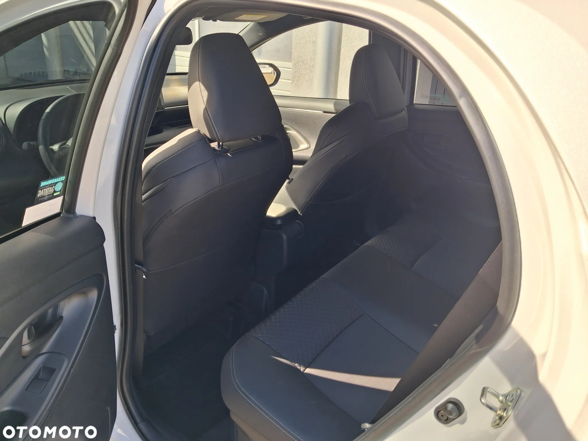 Mazda 2 - 10