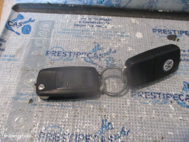 Centralina 06A906033BP  5WP4016008  1C0959799F  1C0920840C  VW NEW BEETLE 1 CABRIOLET 1Y FASE 1 2004 1.6I 102CV 2P VERDE CONTINENTAL DANIFICADO - 18