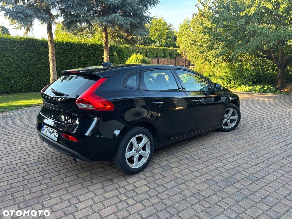 Volvo V40 D4 Momentum - 6