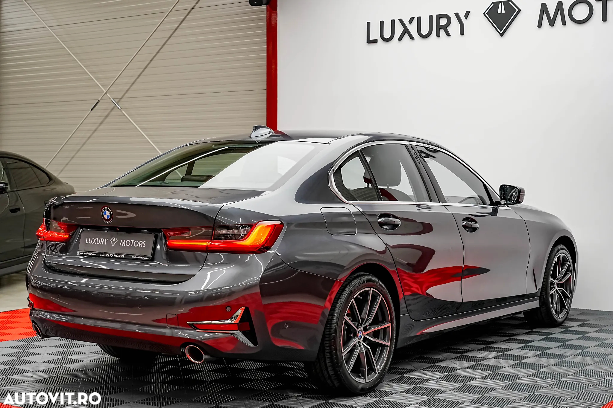 BMW Seria 3 320d Aut. xDrive - 14