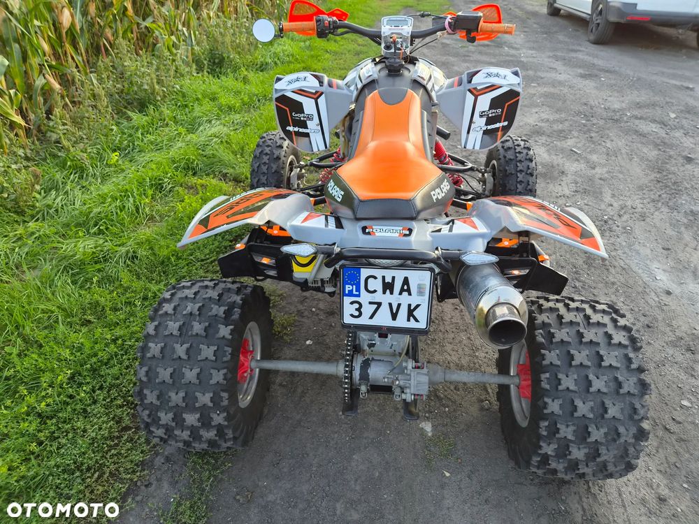 Polaris Predator - 24