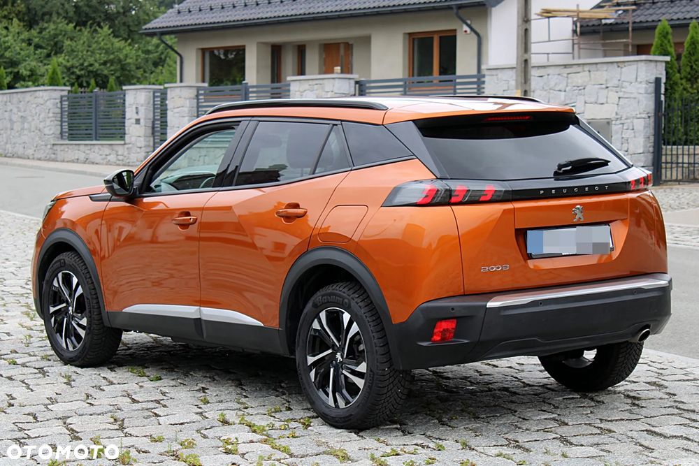 Peugeot 2008 - 9