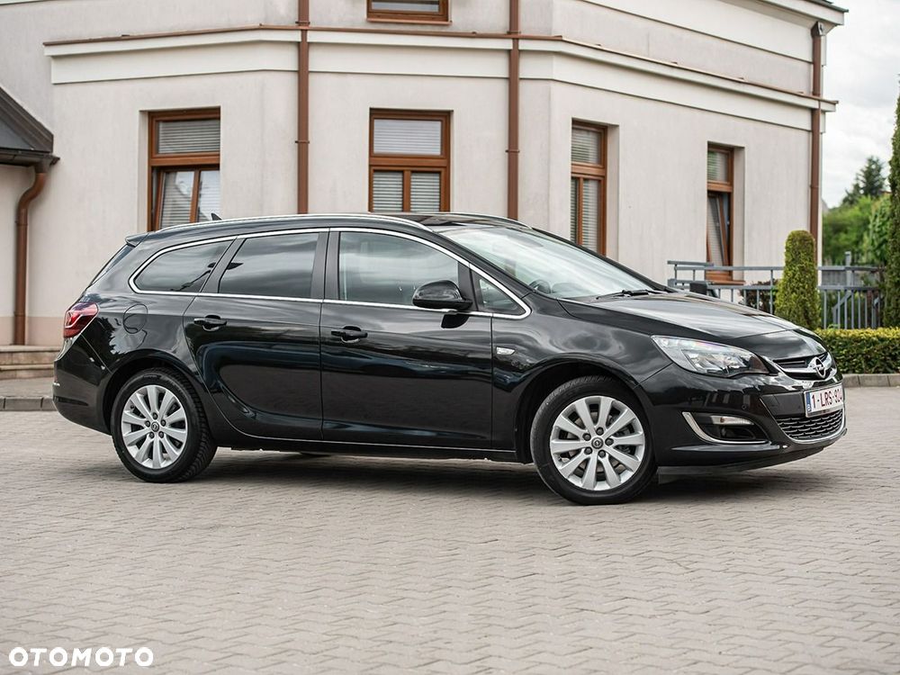 Opel Astra 1.6 CDTI Cosmo - 18