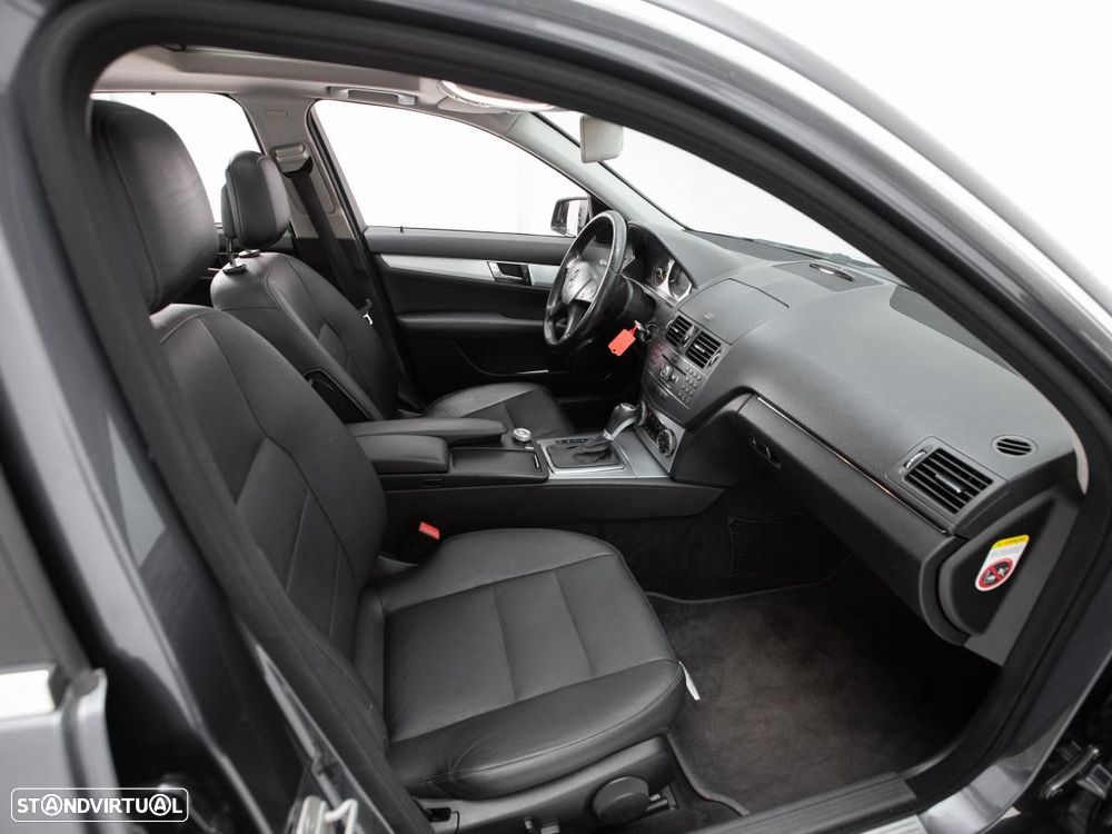 Mercedes-Benz C 320 - 8