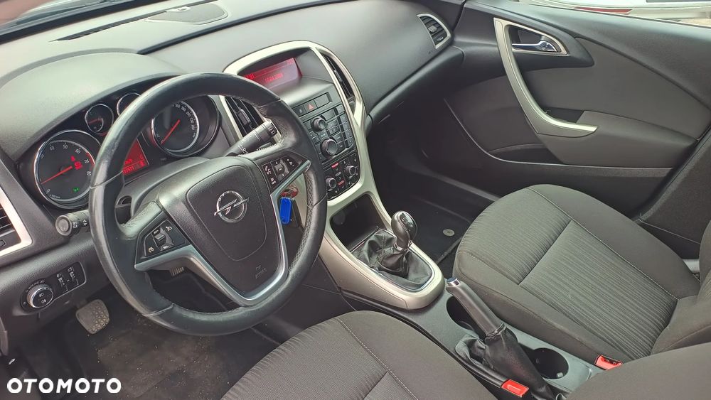 Opel Astra 1.4 T Enjoy - 7