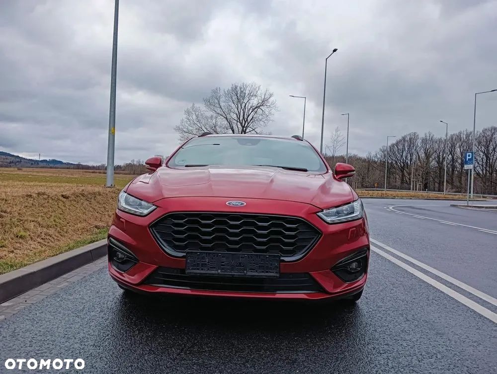 Ford Mondeo 2.0 Hybrid ST-Line X - 2