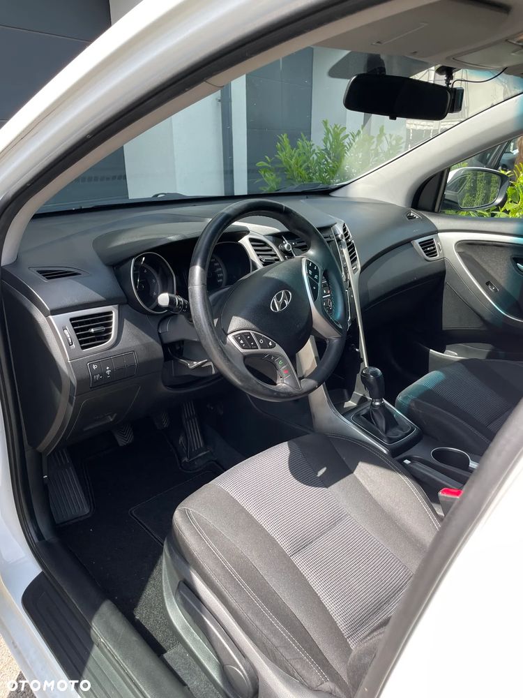 Hyundai i30 1.4 CRDi Classic + - 11