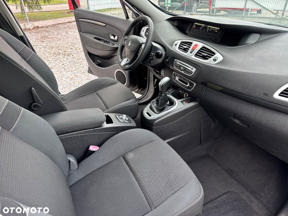 Renault Scenic - 22