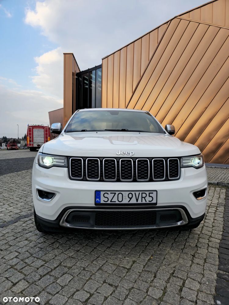 Jeep Grand Cherokee - 3