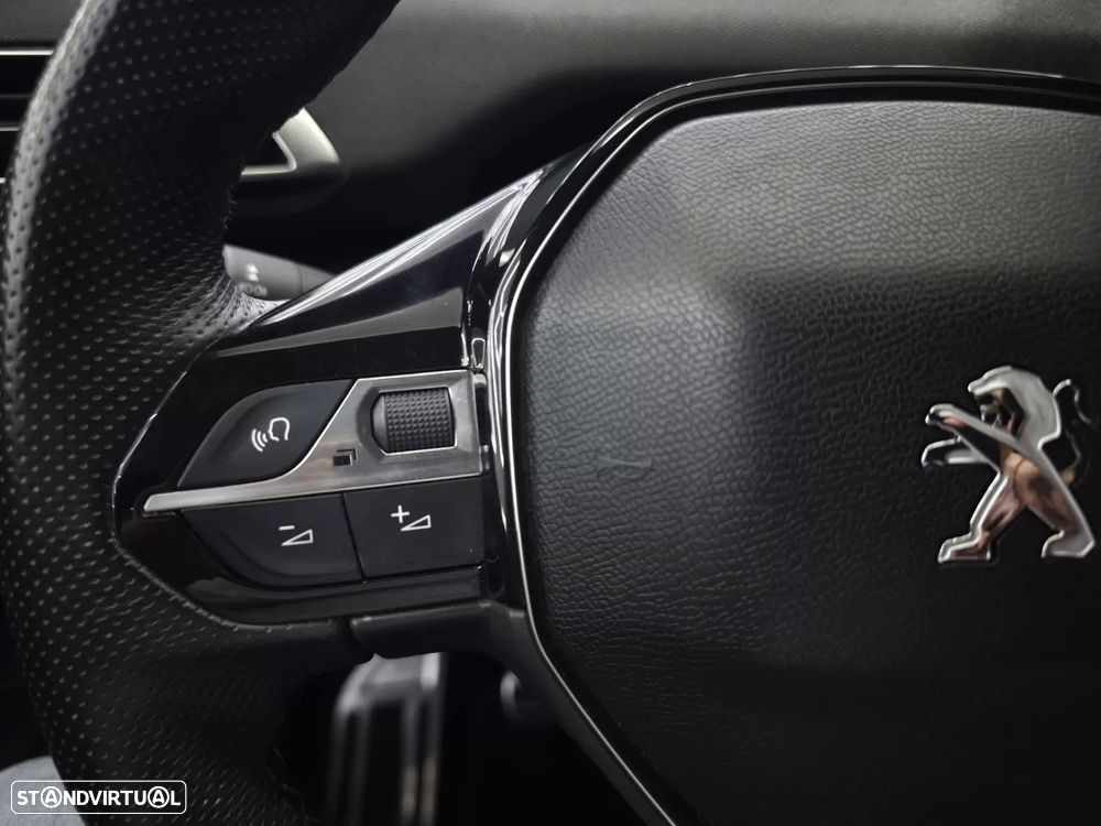 Peugeot 3008 1.6 BlueHDi GT Line — fotografia 20