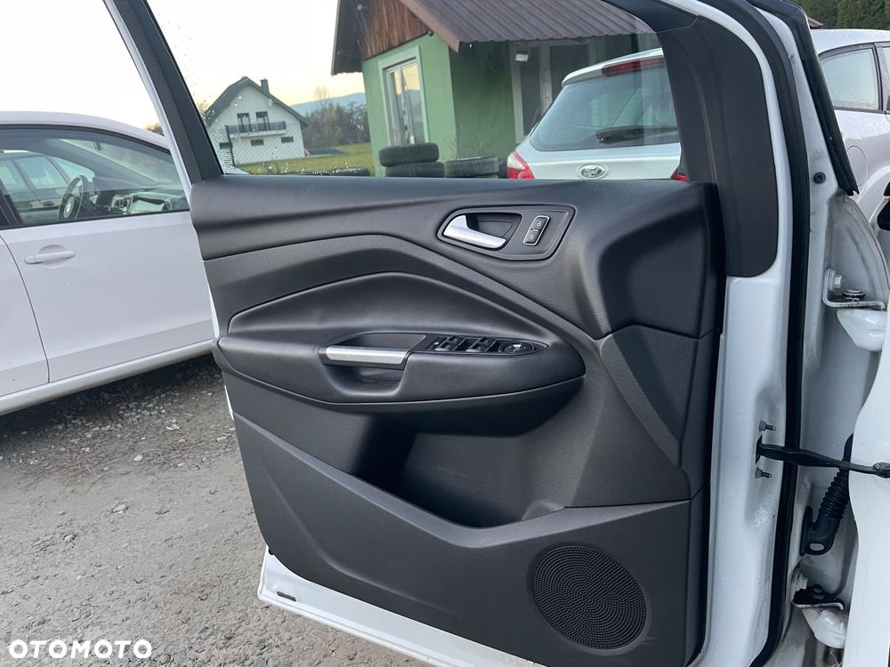 Ford Kuga 2.0 TDCi 4x4 Trend - 11