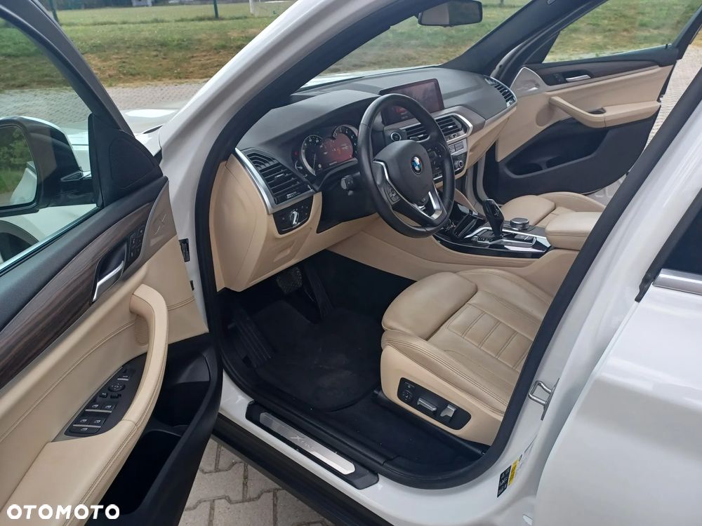 BMW X4 xDrive30i GPF xLine sport - 10