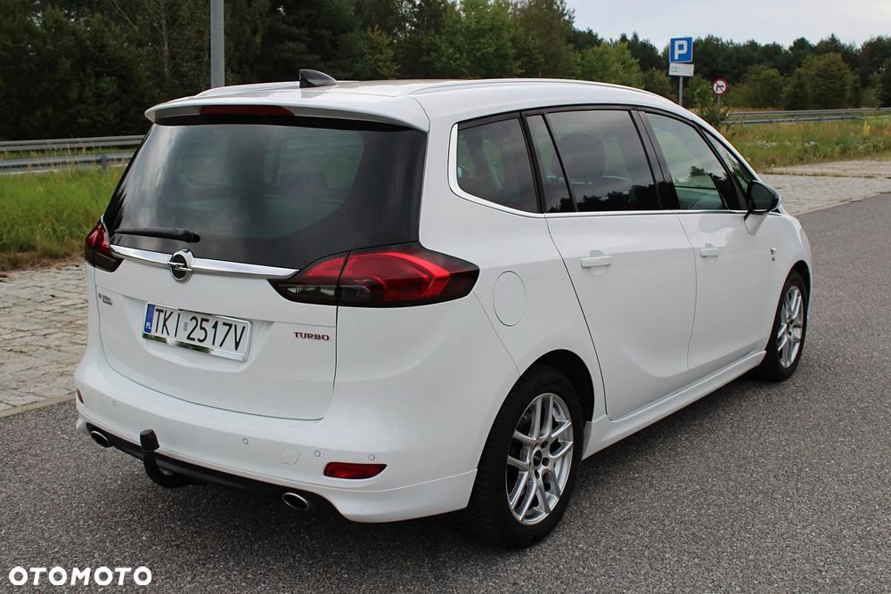 Opel Zafira 1.6 T SIDI Cosmo S&S EU6 - 13