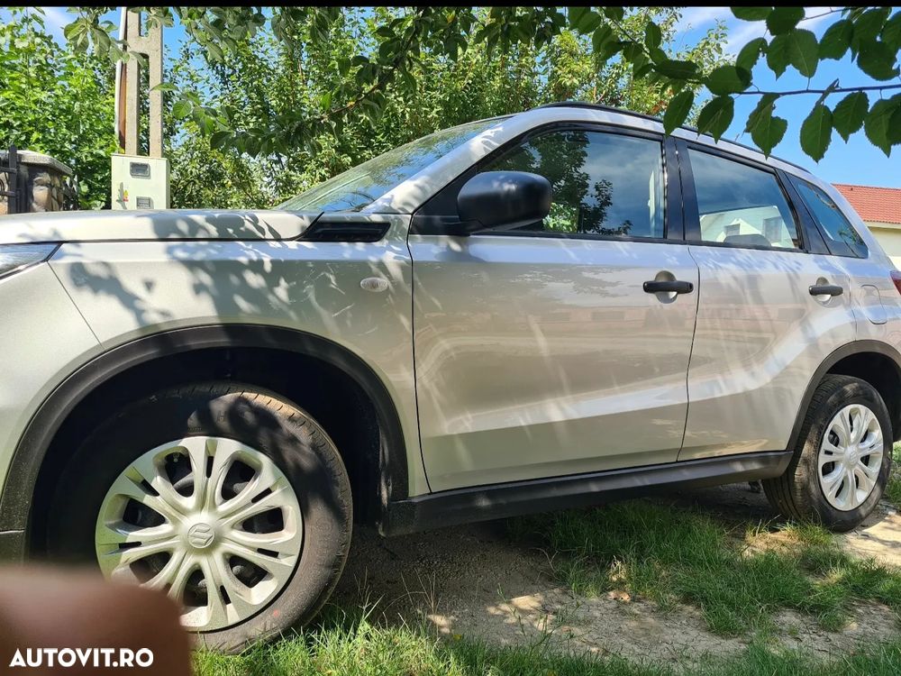 Suzuki Vitara - 8
