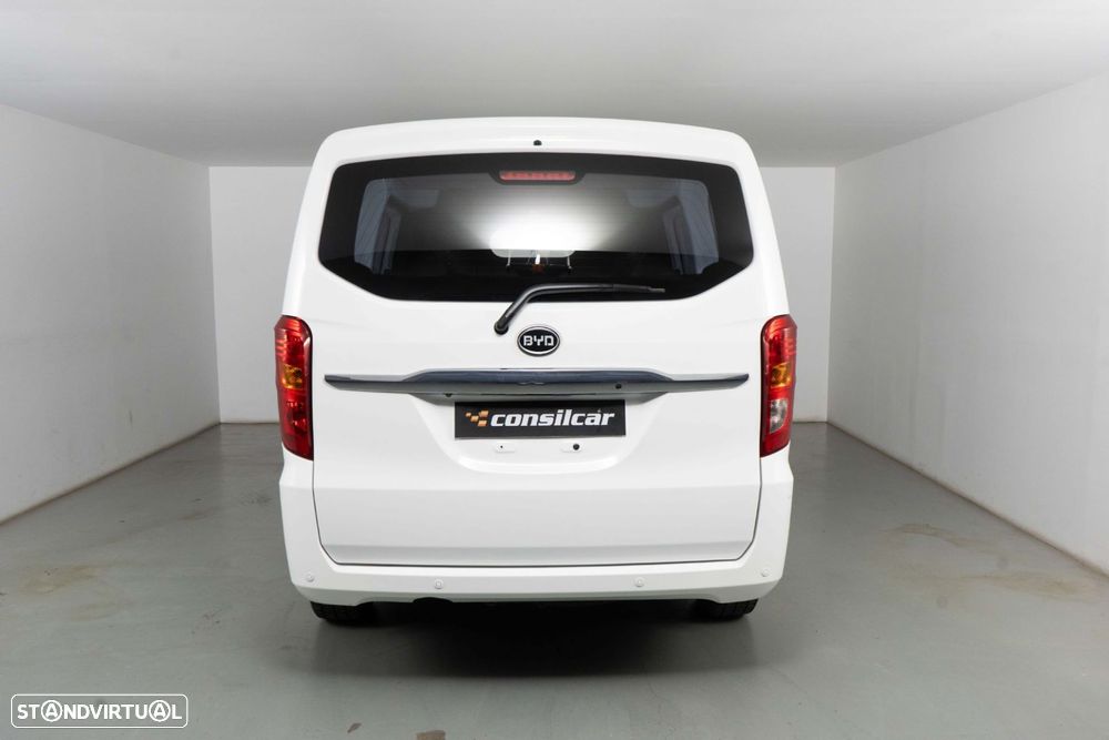 BYD ETP3 44 kWh Confort C/IVA Dedutível - 6